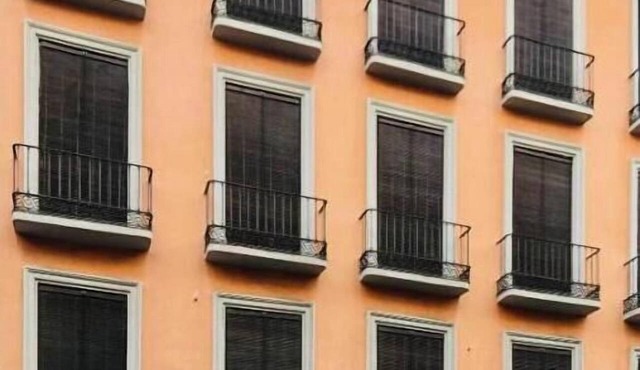 La Perla Reyes Catolicos Living: Superior Duplex Apartment with Terrace