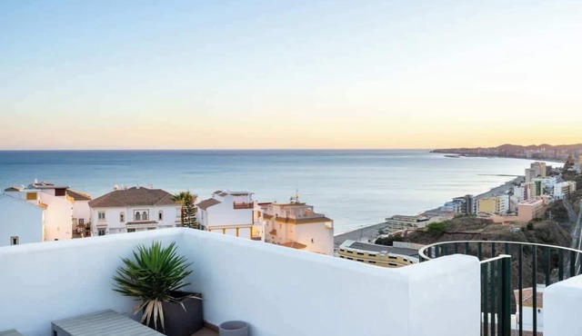 Loft Near Carvajal Beach by Costarentals - Ref 16