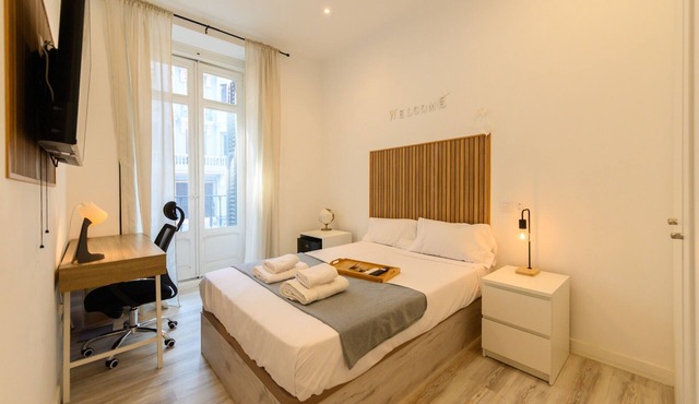 Los Ángeles: room with comfort and shared areas Gran Vía-Madrid