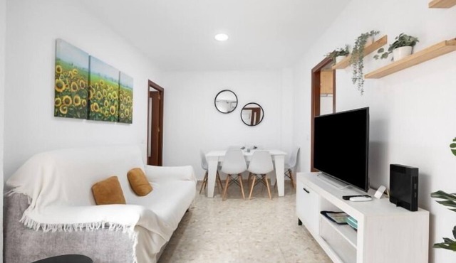 Los Girasoles Rota by Staycare