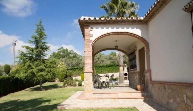 Los Lirios House for 4 people