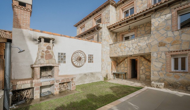 Los Mirlos Country House – Nature Retreat with Garden and Social Lounge