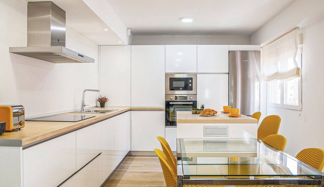 Lovely apartment in Almeria with WiFi