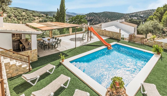 Lovely home in Villanueva de Algaidas