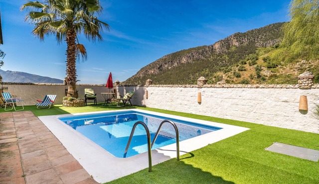 Lovely home in Algodonales