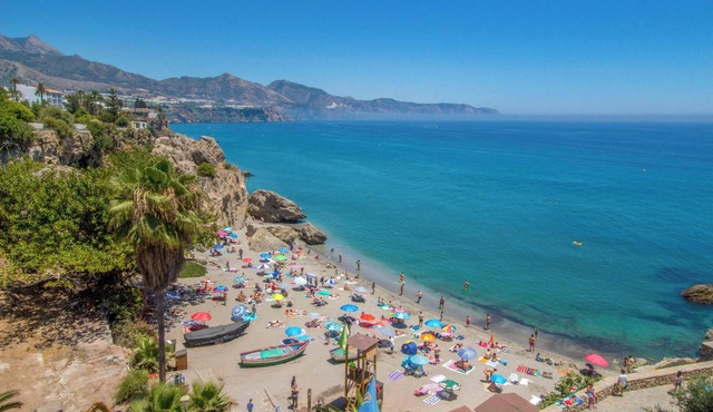 Malaga Hills, Adults Only boutique, wellness & hiking Eco-Hotel