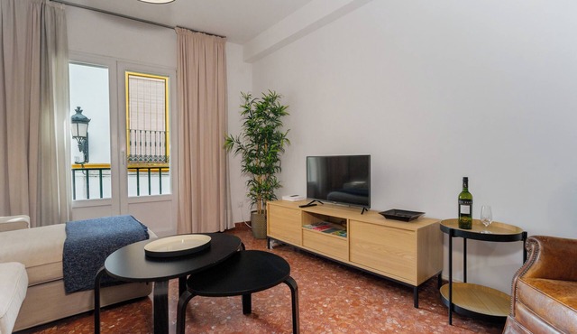 MARA ARENAL. AMPLIO APARTAMENTO EN EL CENTRO DE SEVILLA IDEAL PARA FAMILIAS