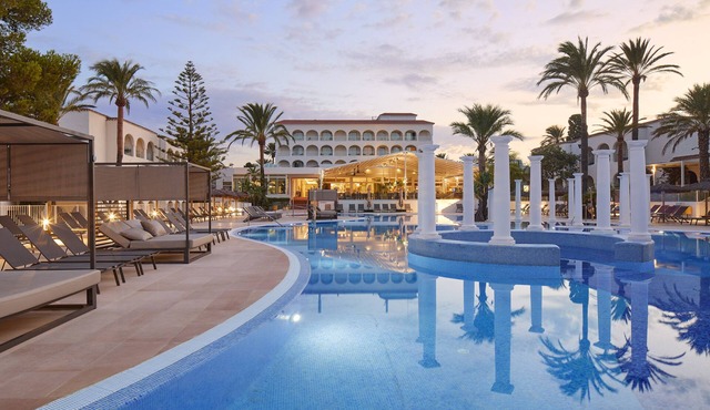 Meliá Zahara Resort & Villas