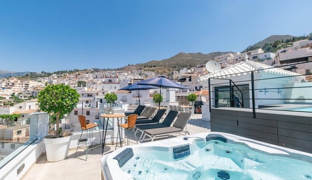 Modern Apartment in Cómpeta I with Mountain View, Wi-Fi & Terrace