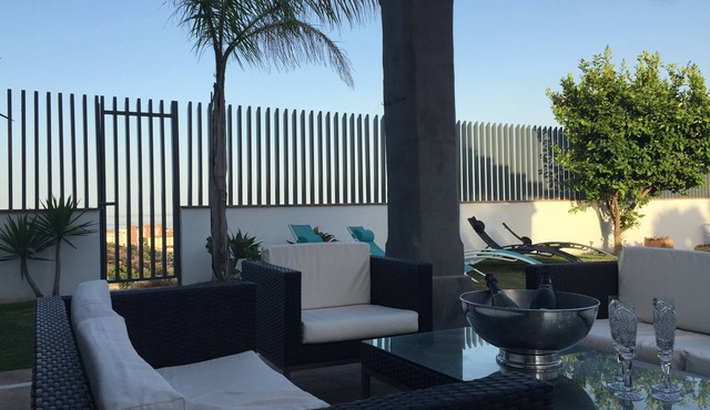 Modern Nordic inspired 4 bedroom villa with pool and fantastic views in Estepona