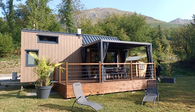 Mountain Chalet Tiny House in ARCIZANS DESSUS