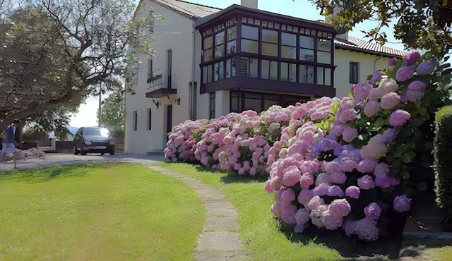 Mountain House in Medio Cudeyo