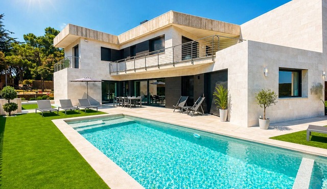 NARAMIA SAGARO VILLA with Pool-Garden 10 pax in CT