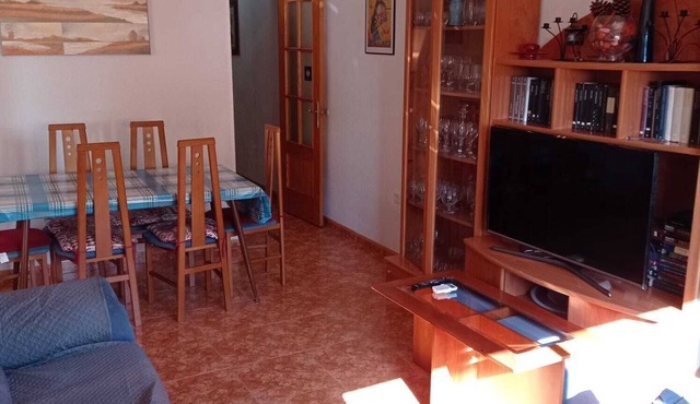 Nice apartment near the beach with parking and wifi