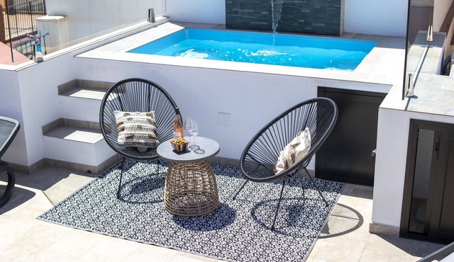 No 8 Cómpeta (4) – Rooftop Pool - Haven for Groups