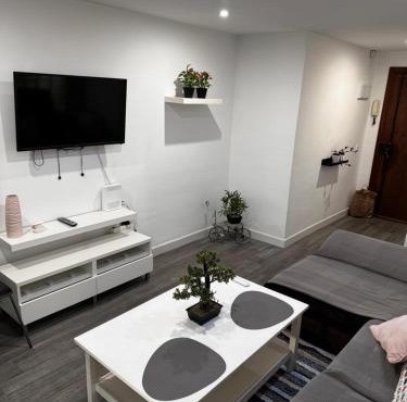 Nueva Málaga House
