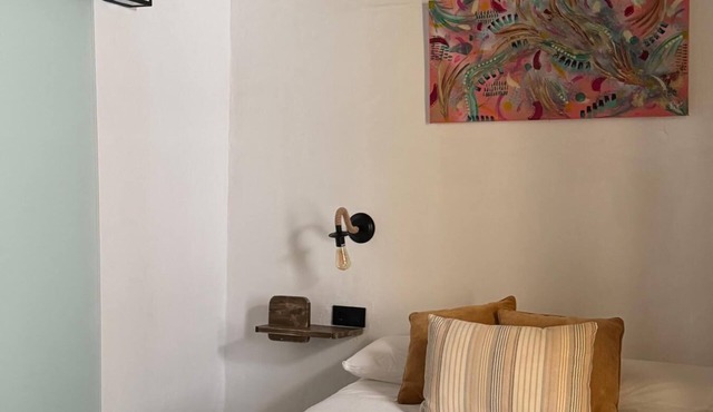 One bedroom ground floor flat 1