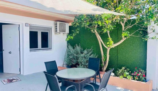 Patio privado, estaciona tu vehículo con seguridad