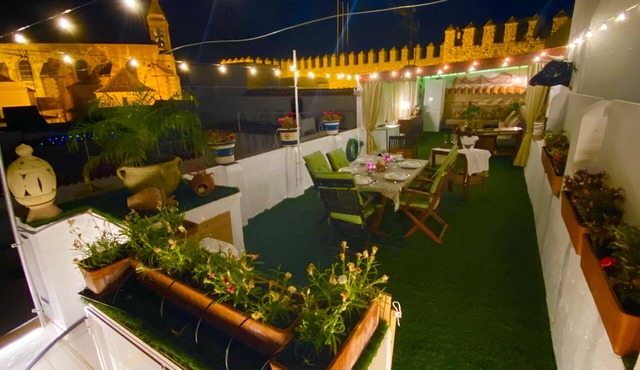 Penthouse in Rota, 100m from the beach. Terrace, barbecue. wifi. A. Conditioned.