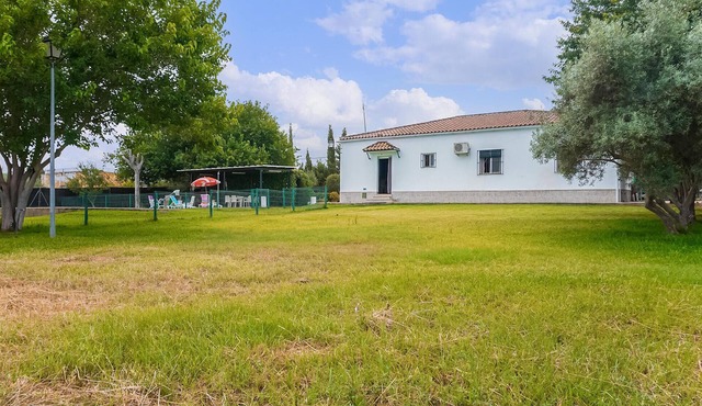 Pet friendly home in Arahal (sevilla)