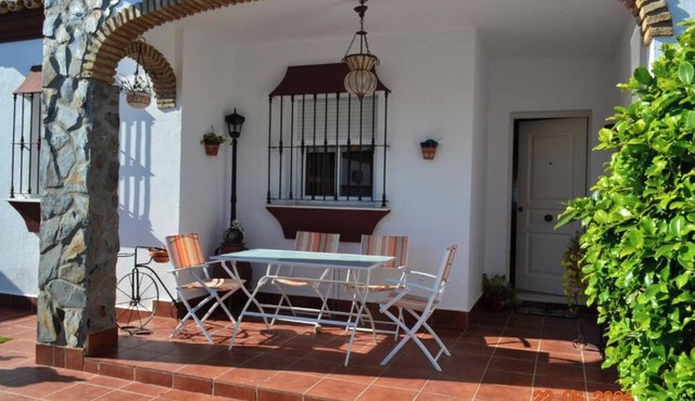 Precioso Chalet a 5 Minutos de la Playa y Piscina Privada de Agua Salada