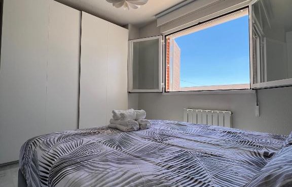 Preciosa vivienda con gran terraza, parking gratis