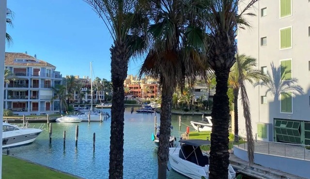 Precioso Apartamento en la Marina de Sotogrande