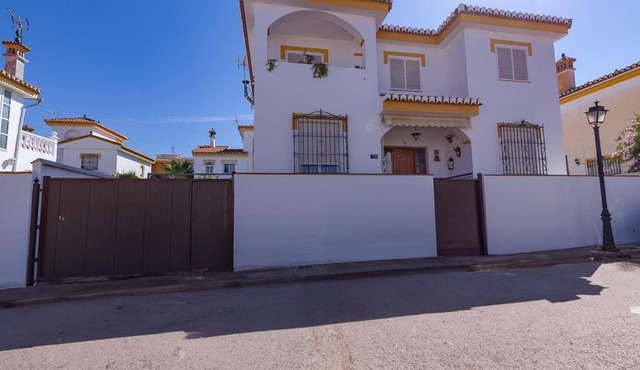 Pregonero House