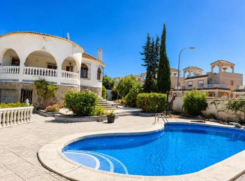 Private Pool Villa La Siesta in La Mata
