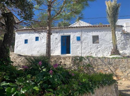 Puerta Azul