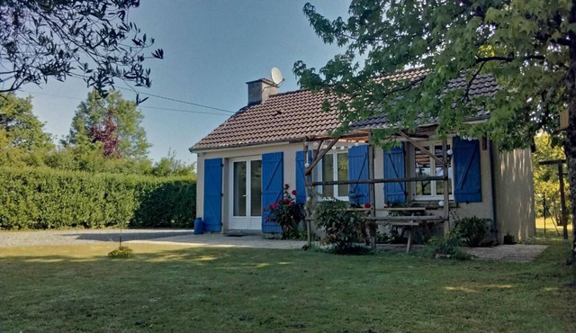 Quiet house near beaches, pets allowed, parking in La Feuillie