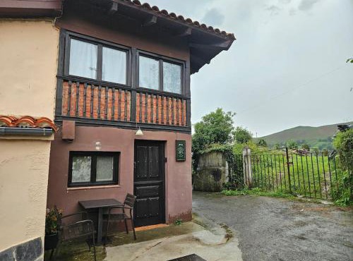 R2R - La casita de Orión, Piloña - 37A01