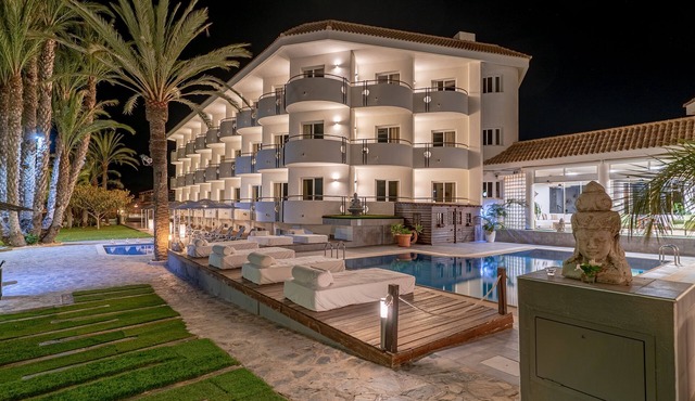 Ramada Resort by Wyndham Puerto de Mazarron