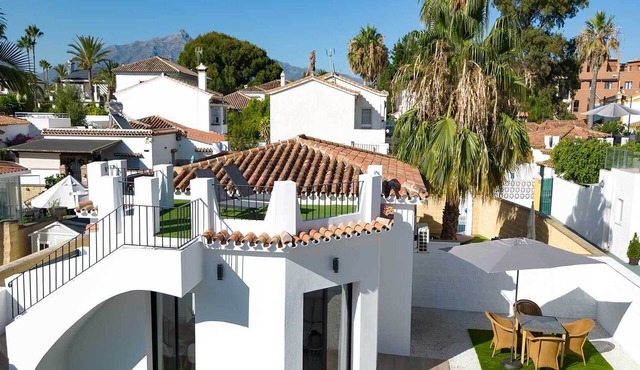 Renovated apartment 200m to the beach