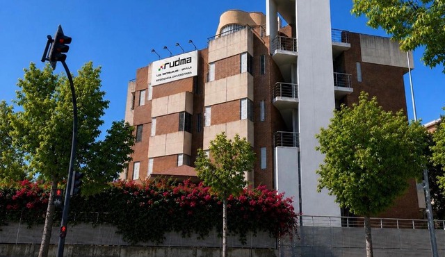Residencia Universitaria "RUDMA LOS BERMEJALES"