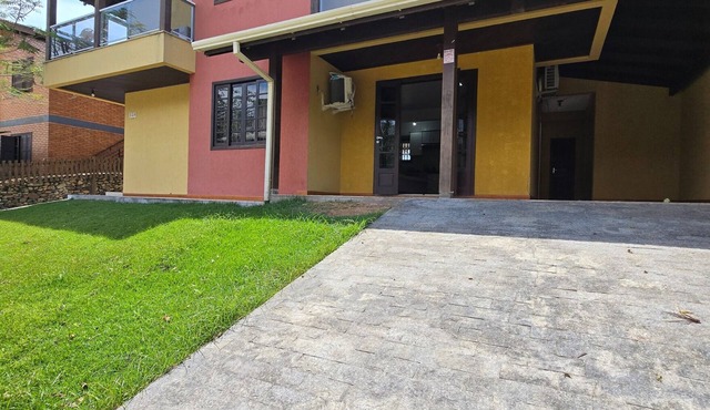 Residential 03 Comfortable, air-conditioned environment, ideal for families. in Bombinhas