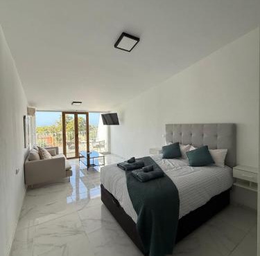 Room City Estepona Aldea Luna
