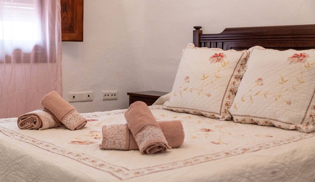 Room 'Habitación 4' with Shared Terrace, Wi-Fi and Air Conditioning