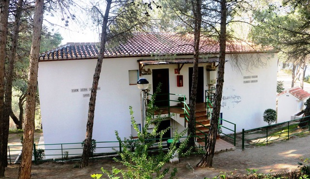 Rural Apartments overlooking the Lake