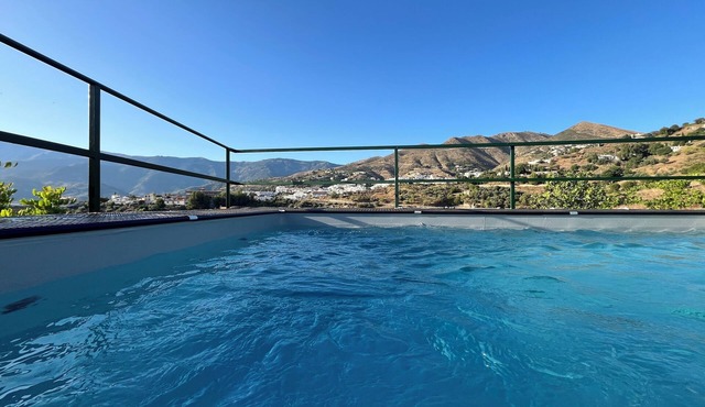 Rustic villa with extraordinary views