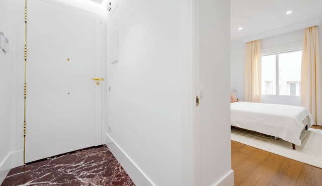 Salamanca Signature | 4BR | PRIME Location