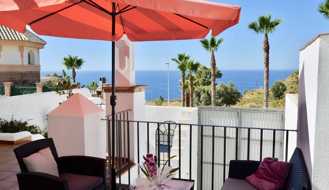 sea view house with pool