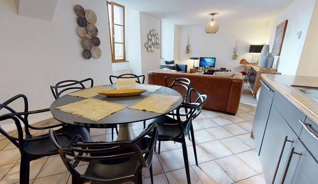 sous les tilleuls 80m2 1 free parking 2br in Colmar