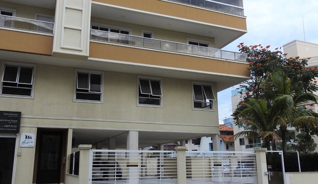 Spacious and comfortable apartment 3 minutes from Bombas Beach. in Bombinhas