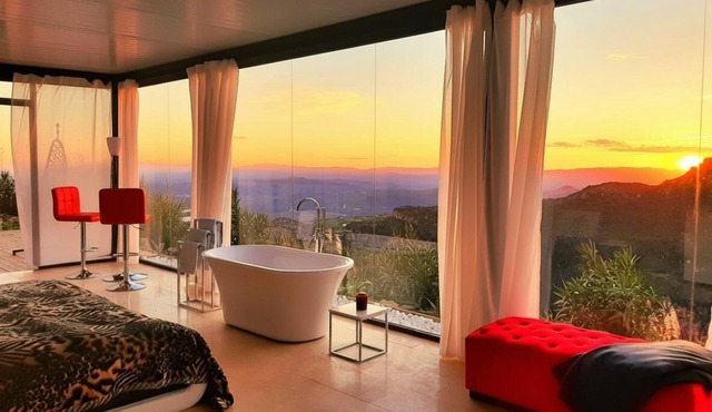 Stunning Glass Suite with private plunge pool