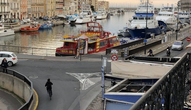 Superb apartment on quay in the heart of town in Sète