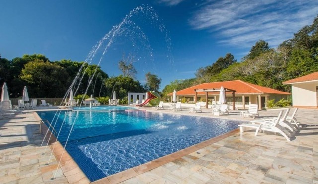 Superior Triple Twin Room | Free Breakfast, Bar & Bird Park 5 mi Away in Paraná