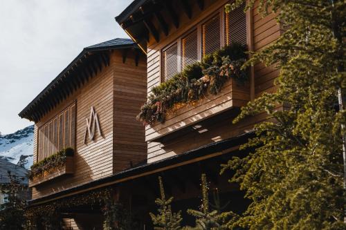 The Mountains Hotel