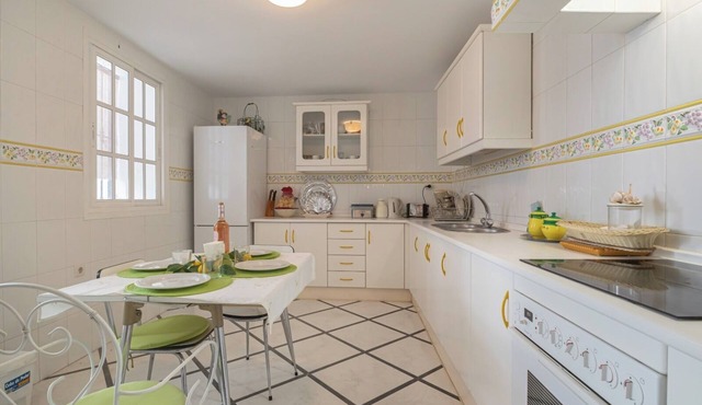 Townhouse ideal for a family close to the coast