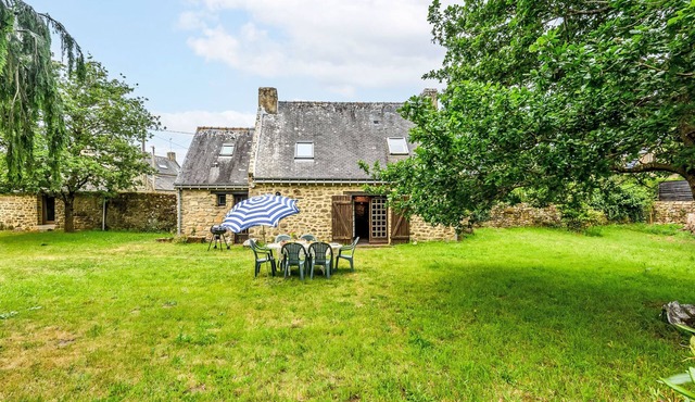 Ty Maen by Interhome in Saint Philibert